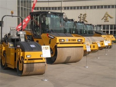 徐工全系路面工程機械設備租賃，靈活高效助力工程建設